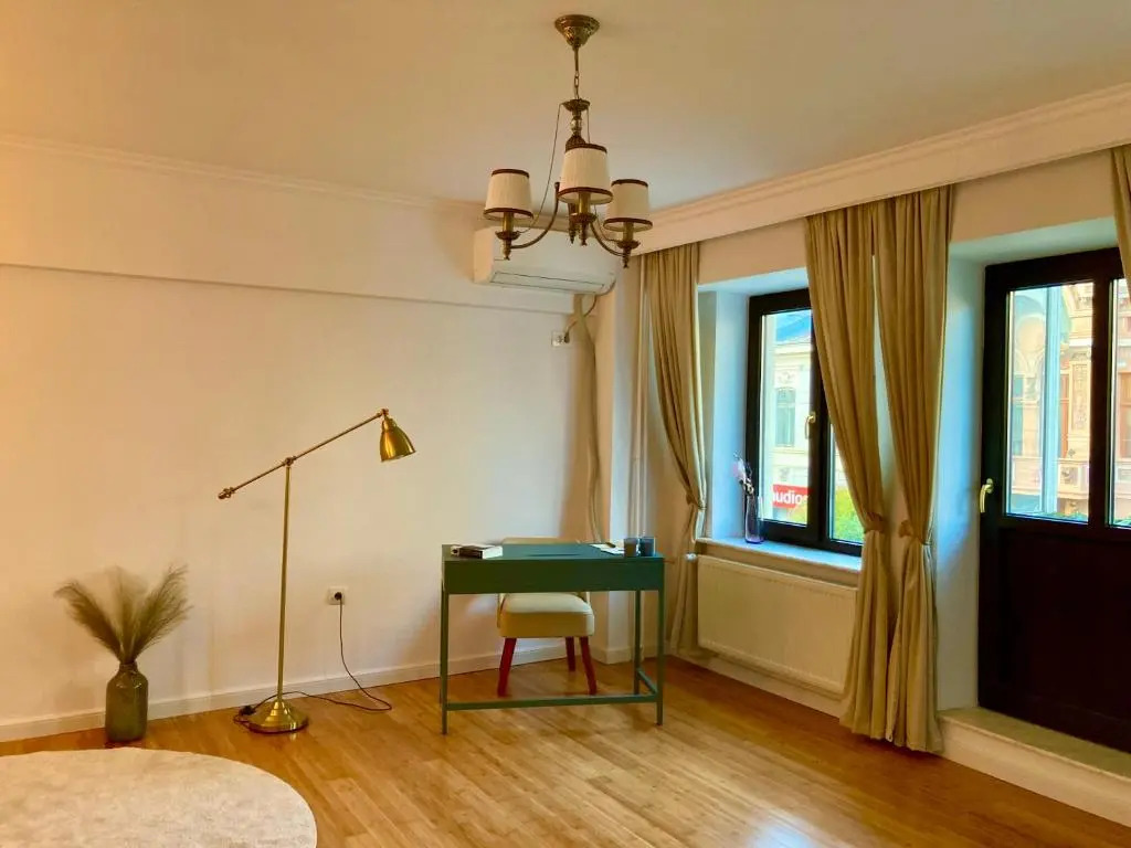 Chira Chiralina Classic Apartment