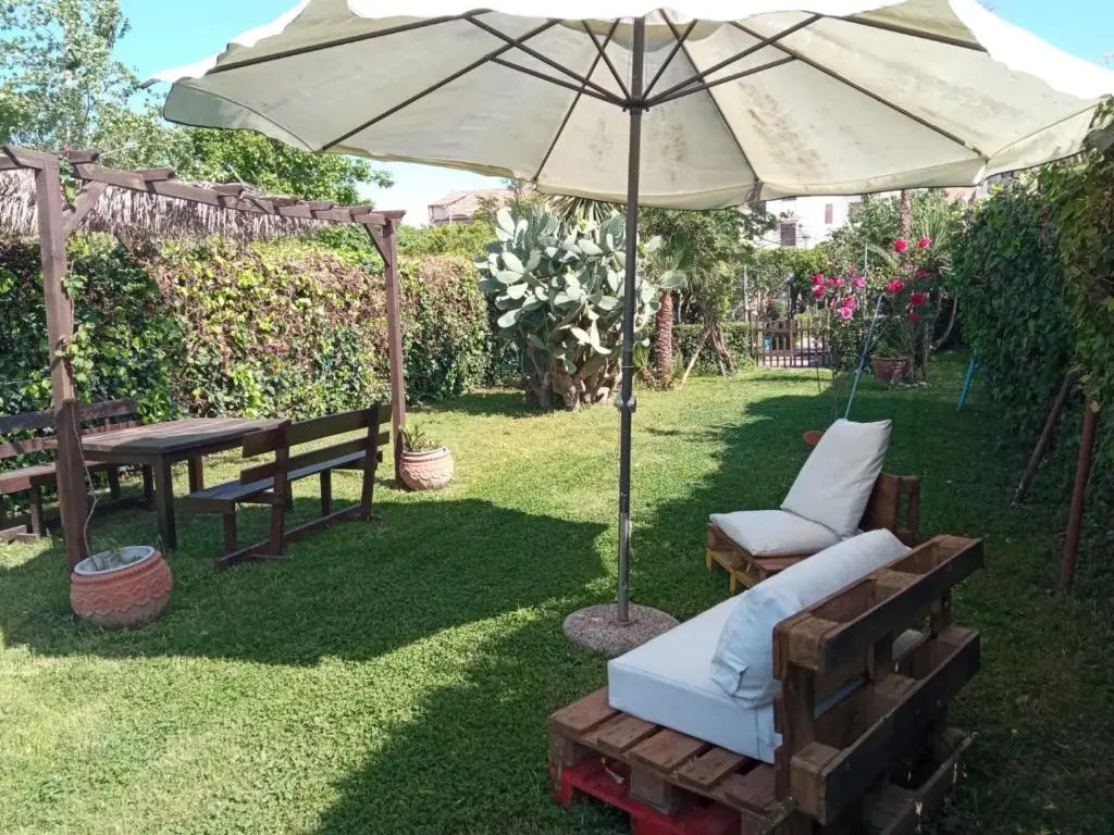 Residenza Caserta Sud - Appartamento con giardino