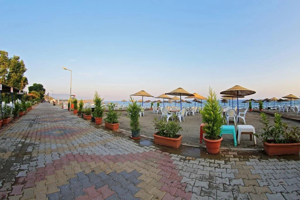 Lebedos Apart Hotel