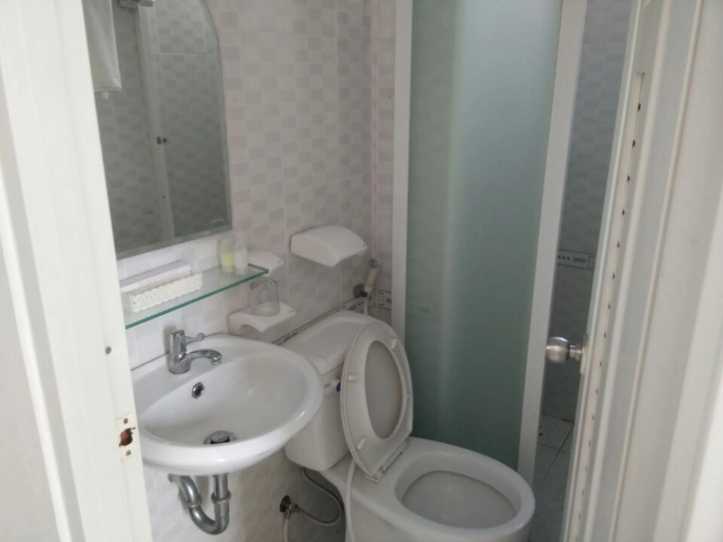 OYO 131 Nhu Phuc Hotel