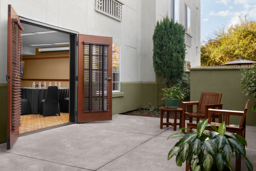 Larkspur Landing Extended Stay Suites Sunnyvale