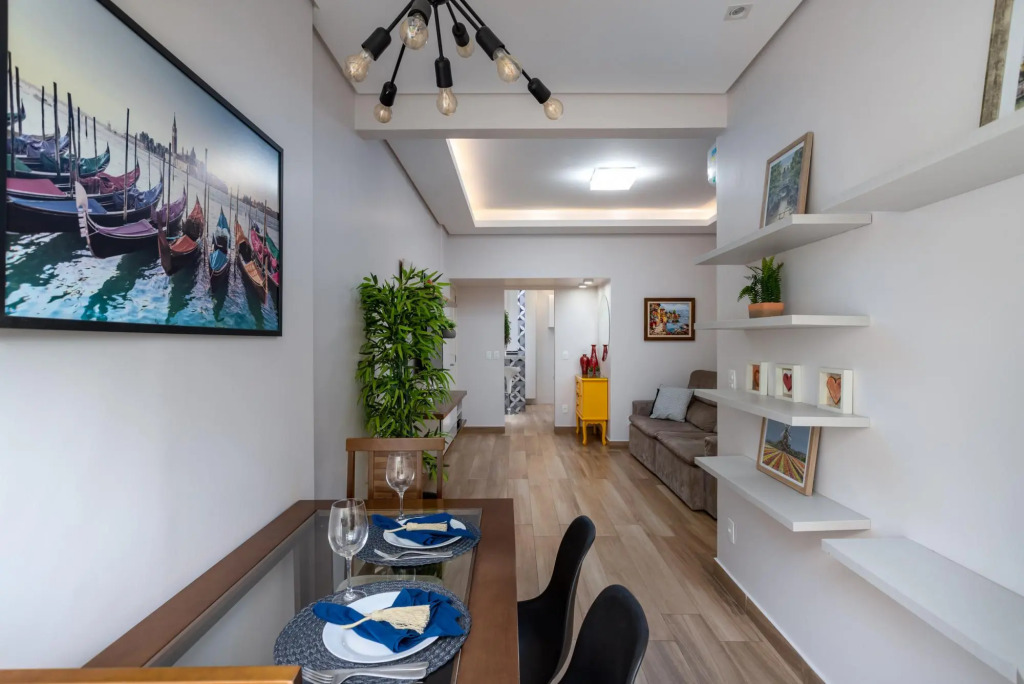 Modern in Copacabana | SC305LT Z3