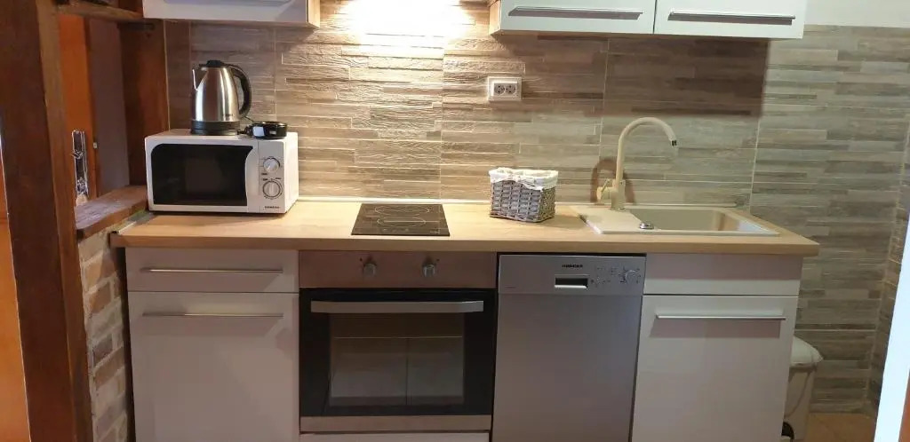 Apartments Rogoznička Oaza