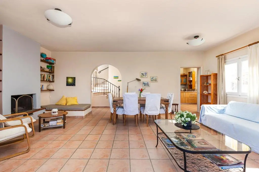 Villa Eythimia