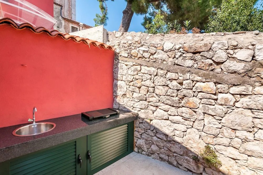 Villa Fema