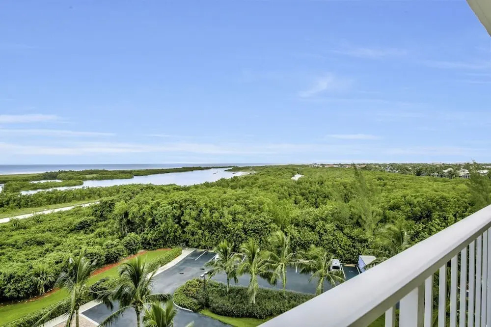 Seaview Condo #57159