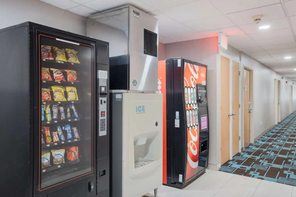 Sonesta Essential Hotels & Suites Kansas City Blue Springs