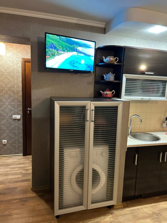 Status Apartment