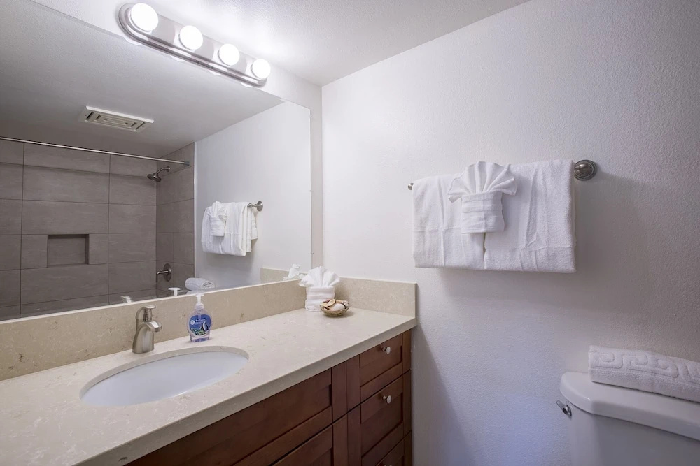 Kamaole Sands 10201 - Two Bedroom Condo