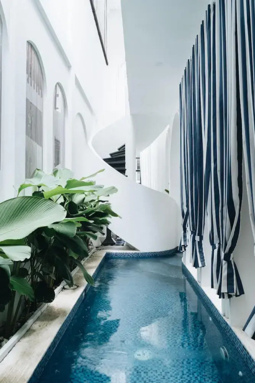 Villa Muzo with Private Pool By Orivista in Seminyak