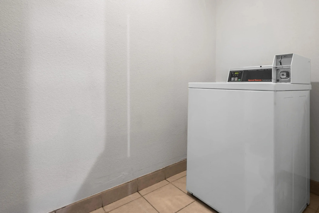 Ramada Suites by Wyndham San Diego Hotel Circle Area