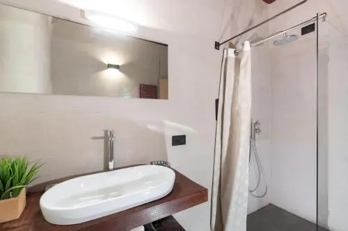 Il Garbo Apartments and Suite