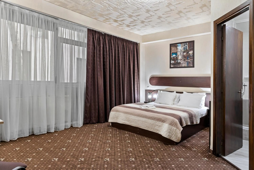 Hotel Charter Otopeni