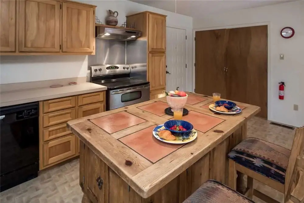 La Luz Lodge - Two Bedroom Cabin