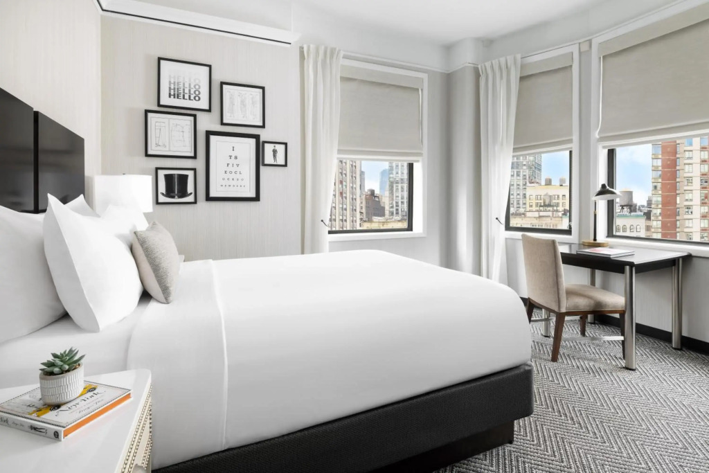 Отель The Gregorian New York City