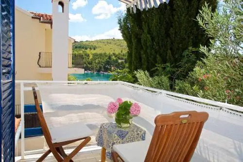 Villa Hedonica