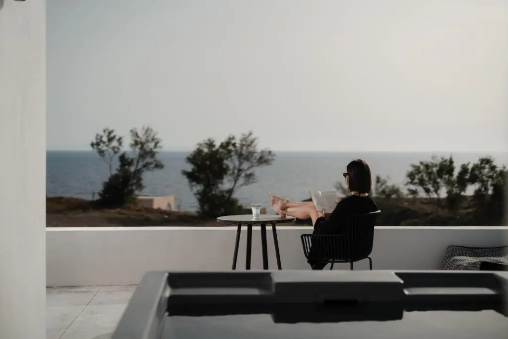 AKRI Suites Vourvoulos