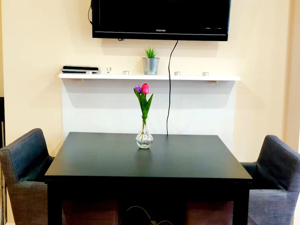 Brick Lane 1 Bedroom Apt Liverpool St