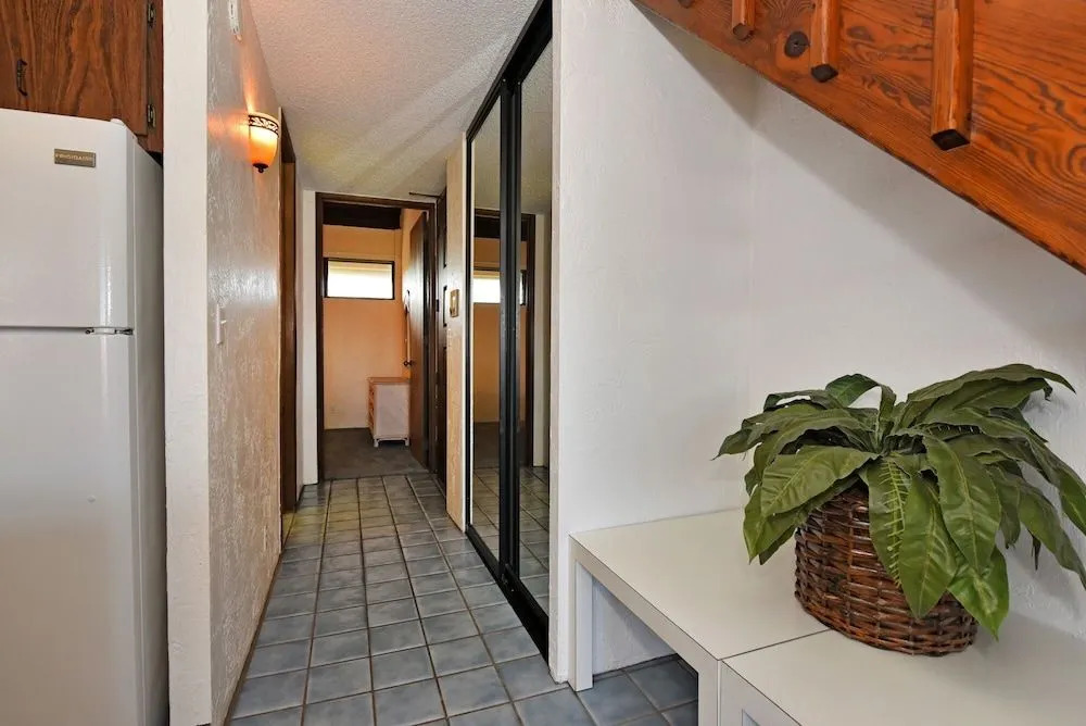 Papakea #d402 3 Bedroom Condo by RedAwning