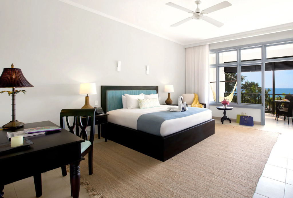 The Cliff Hotel