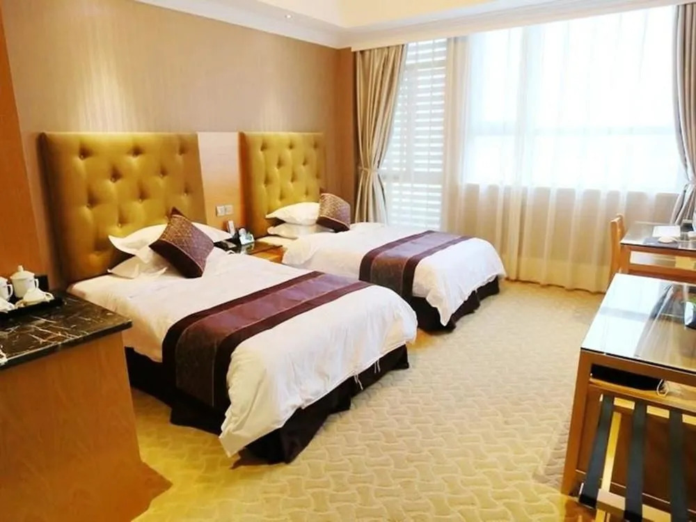 Zhonghe World Trade Hotel
