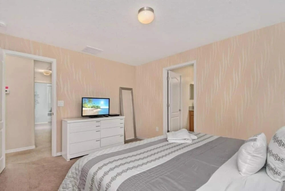 2947 Amazing Home Perfect for Your Family