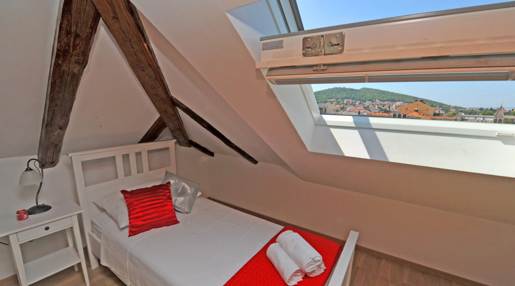 Nirvana Luxury Rooms