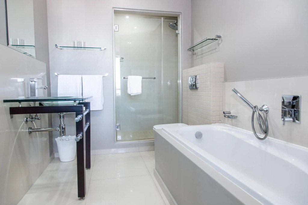 Modern Ocean View 1 Bedroom Apartment 707 Infinity