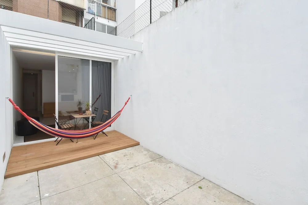 Oporto Bernardes Studios - São Lázaro
