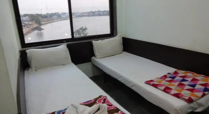 Sheetal Lakeview