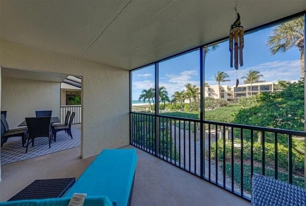 Sea Oats 121 2 Bedroom Home by RedAwning