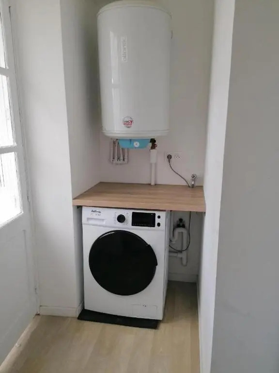 Appartement 3 chambres - Parking - Wifi - Buanderie - Jardin