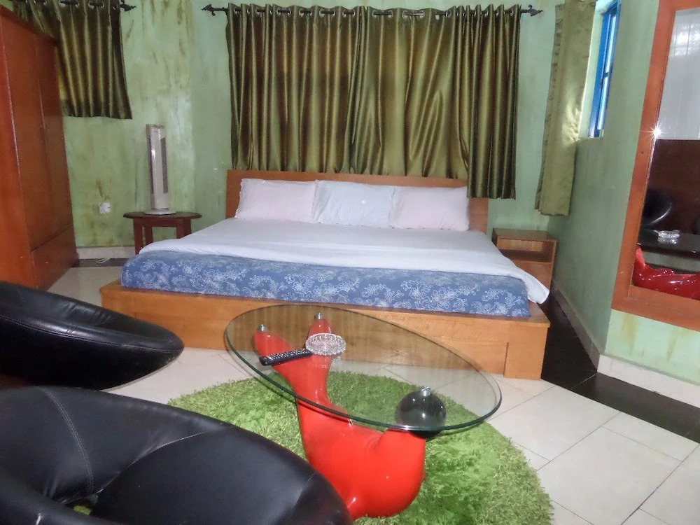 The Baywaters Suites