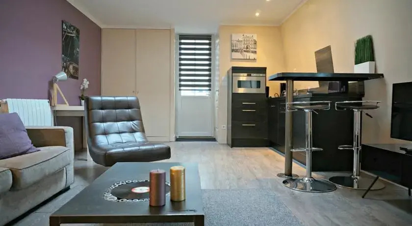 Little Suite - Aubert