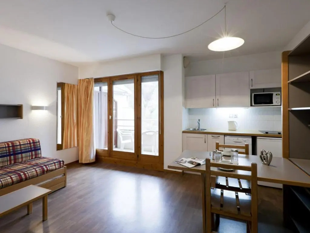 Appartement Brides-les-Bains, 1 pièce, 2 personnes - FR-1-512-97