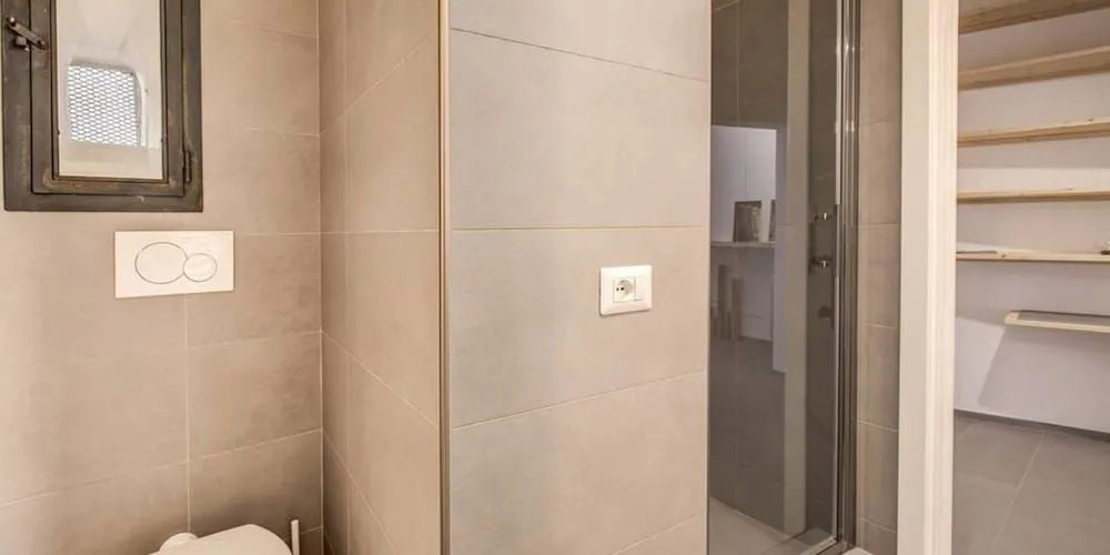 Trastevere budget studio
