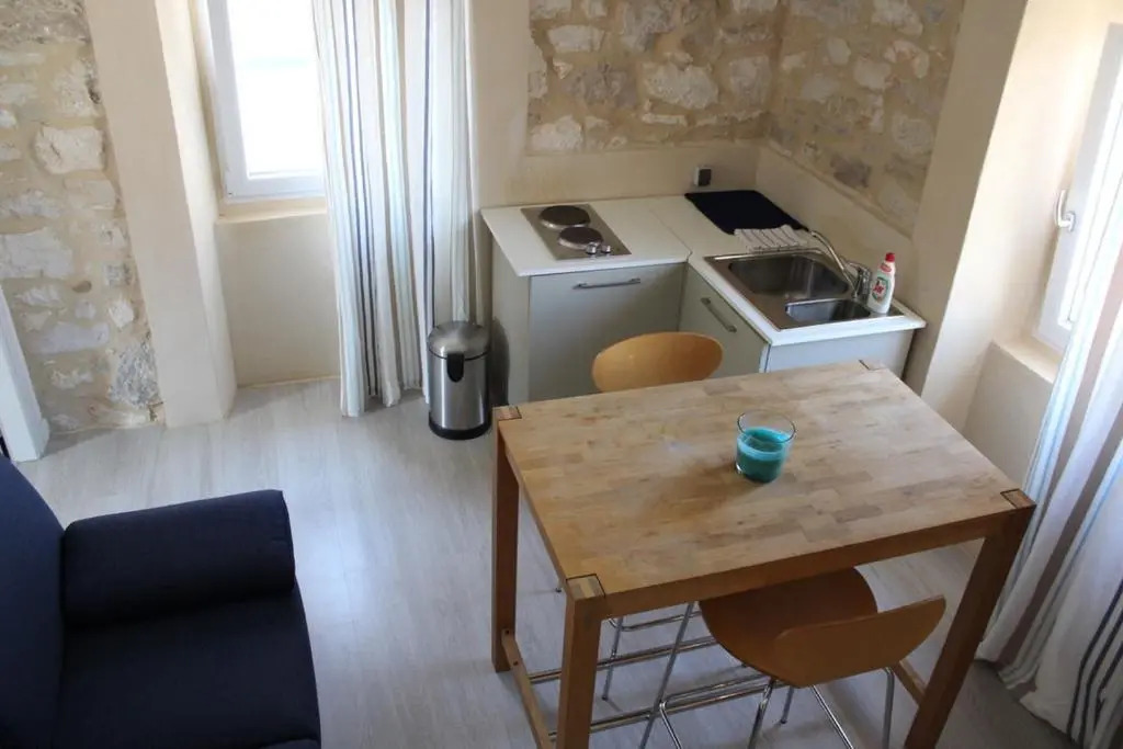 Sansego Suites