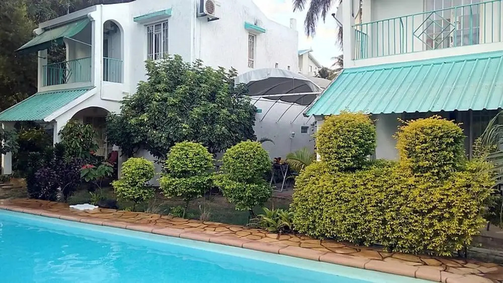 House With 3 Bedrooms in Flic en Flac, With Shared Pool, Enclosed Garden and Wifi