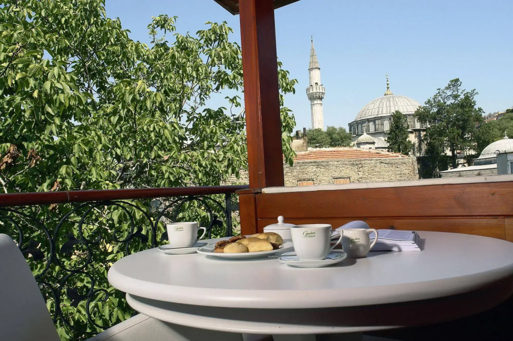 Druzhba Hotel Istanbul