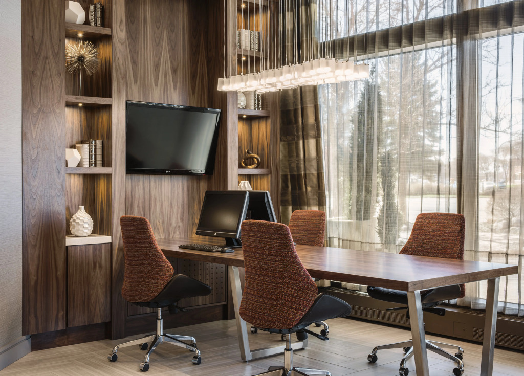 Holiday Inn Winnipeg-South by IHG