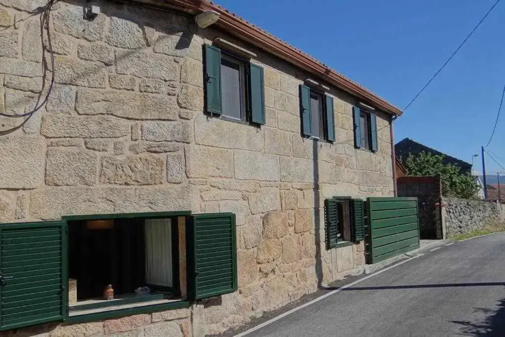 Casa Machina Casa de piedra restaurada de dos dormitorios con terraza