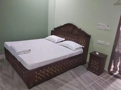 Ganpati hotel & restro