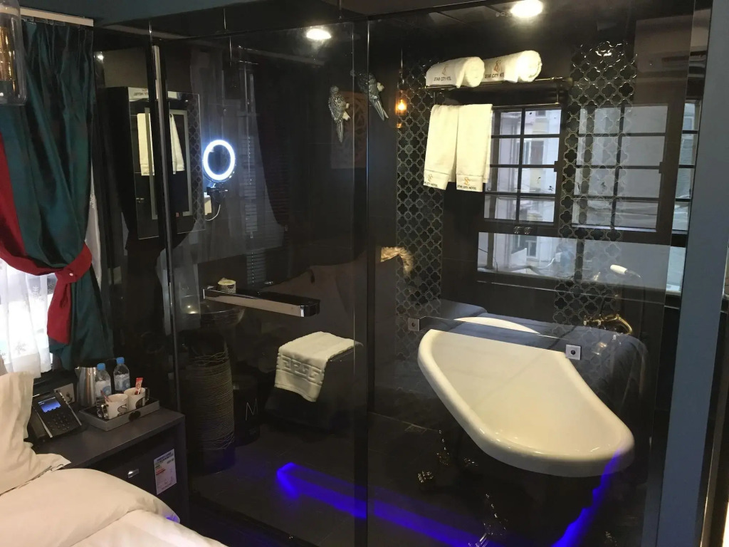 Star City Hotel - Causeway Bay