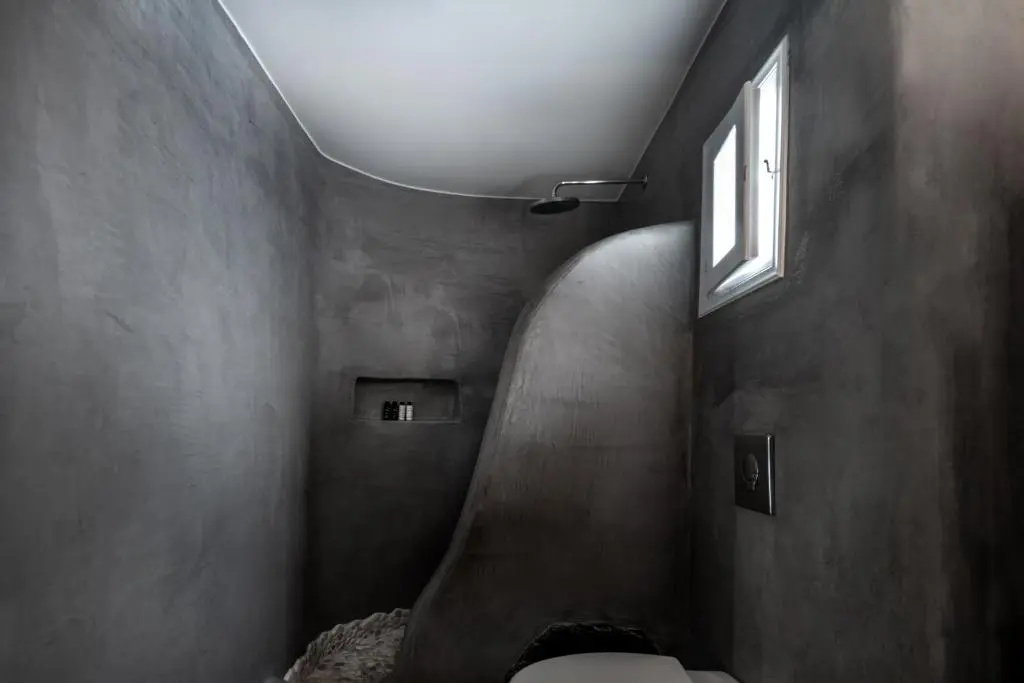Athermi Suites