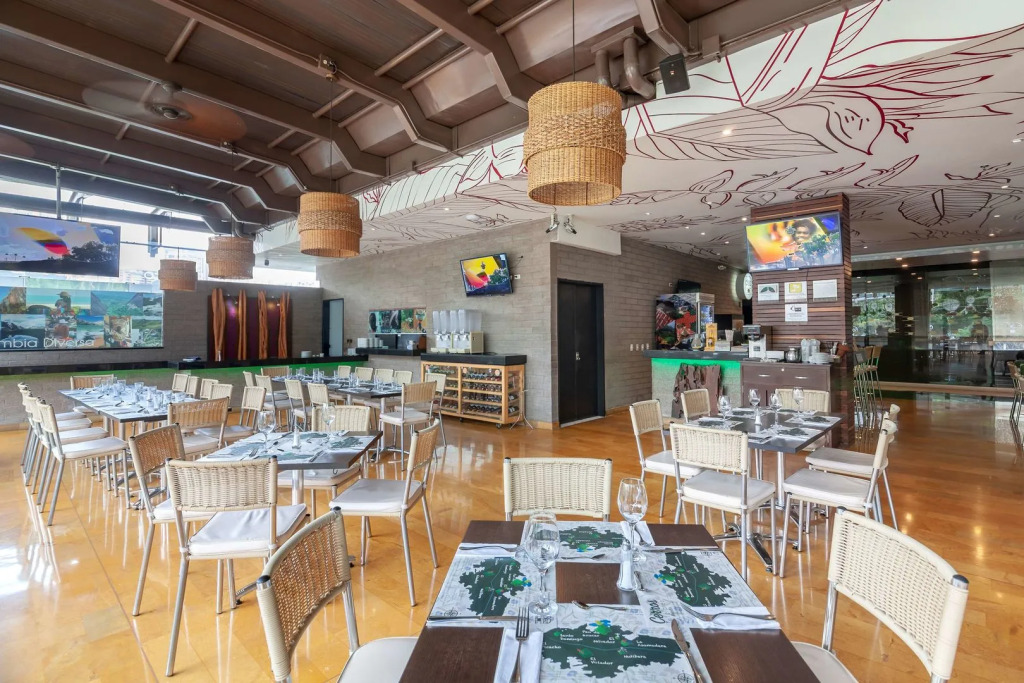Diez Hotel Categoría Colombia