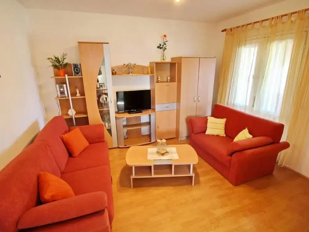 Apartments Sea Line - One Bedroom Apartment With Terrace and Sea View