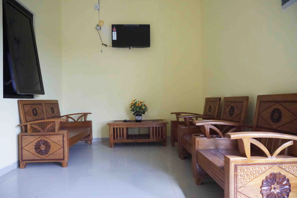 Miracle Boarding House RedPartner