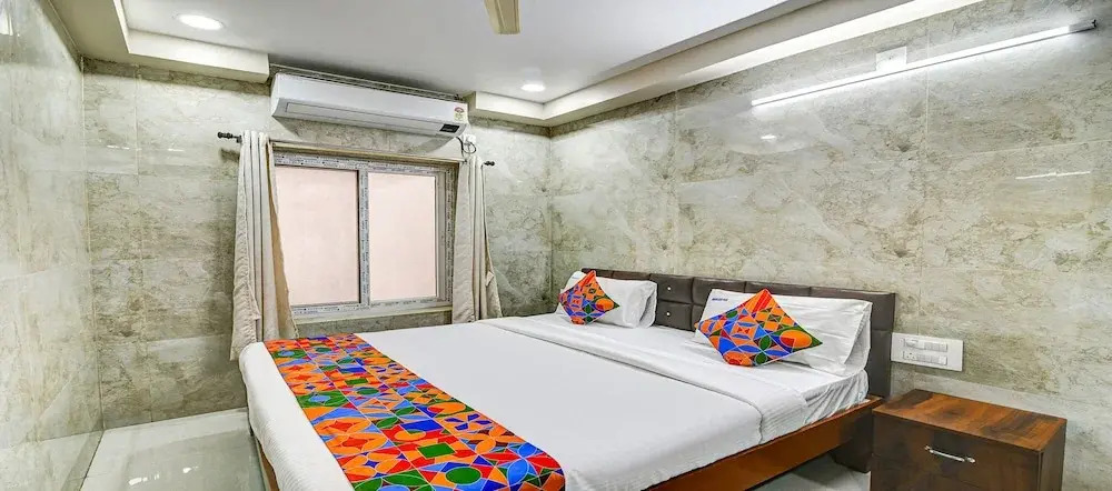 Fabhotel Srinivasa Guest House