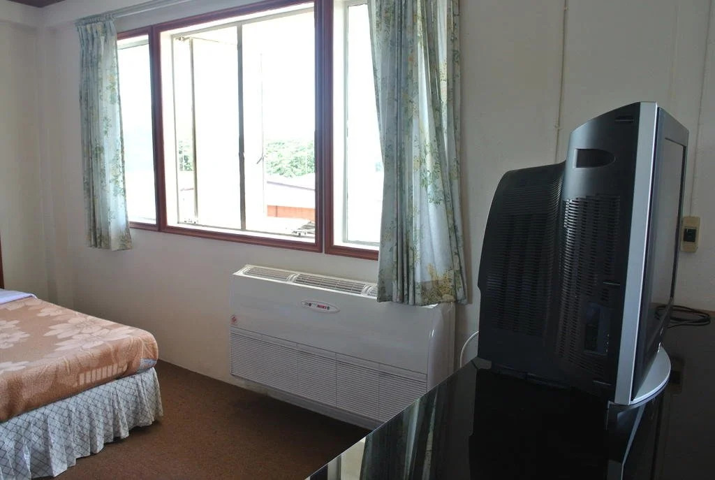 Angthong Hotel