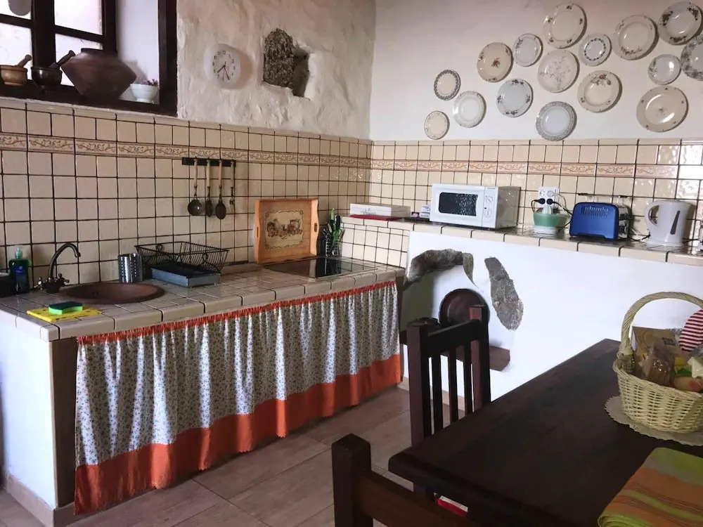 House with One Bedroom in Adeje, with Wonderful Sea View, Furnished Terrace And Wifi - 10 Km From the Beach
